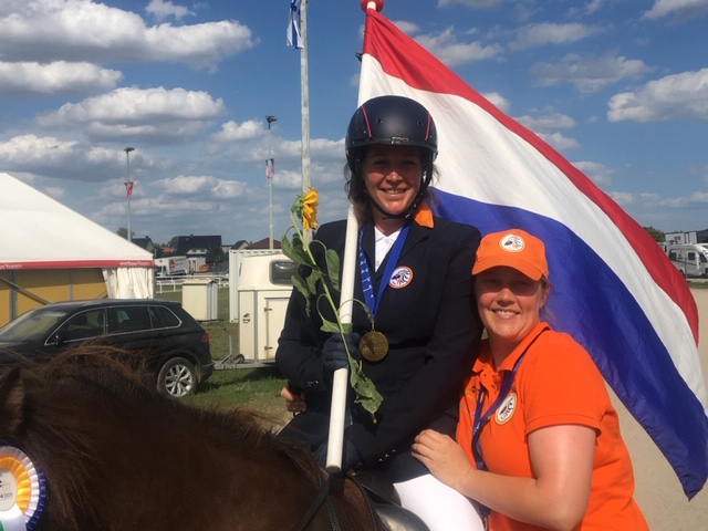 Marion gehuldigd als 8ste in de vijfgangcombinatie