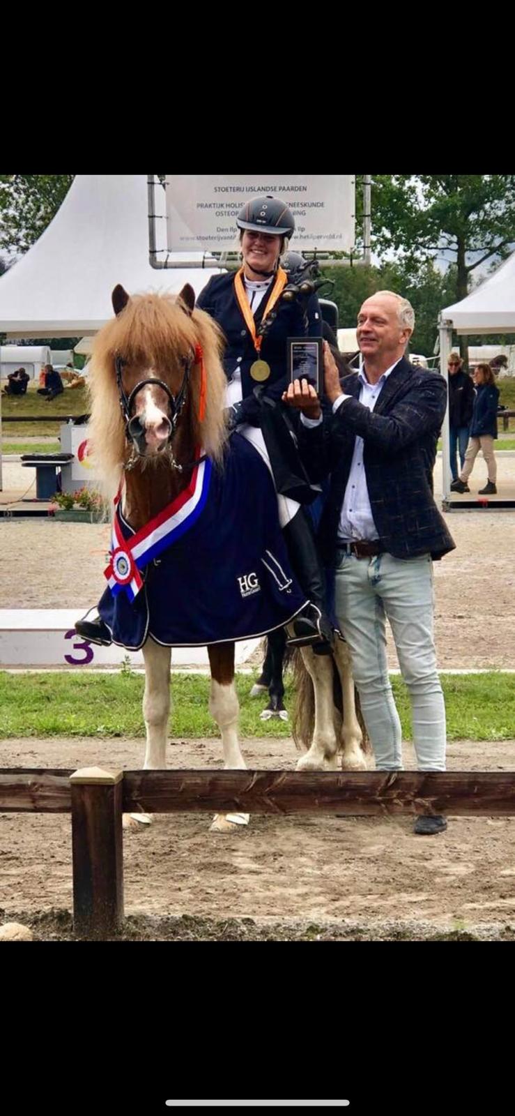 Christa Rike & Vadall fra Fensalir - vijf keer goud?